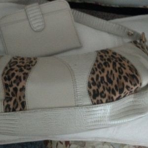 Purse and wallet